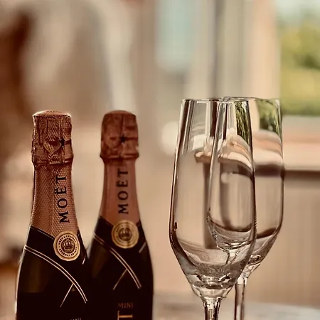 Bauernhofvilla Für Frauen - Women Only Apartment Niemegk (Brandenburg)